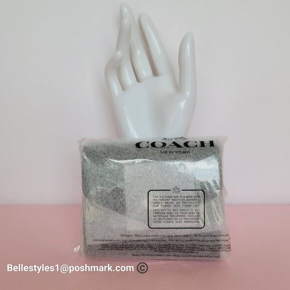 COACH Wyn Crossgrain Leather Small Leather Wallet- Black color 🎈$89. ⭐ - Picture 16 of 16